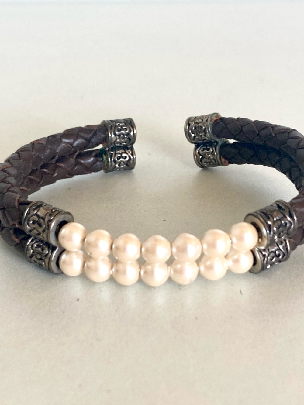 Monet faux Pearl Accent Braided Leather Cuff preloved elegant Bracelet Brown